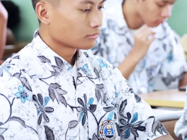 Asesmen Tengah Semester dan Asesmen Akhir Tahun untuk siswa siswi kelas 10, 11, dan 12 tahun pelajaran 2024-2025 telah berlangsung selama 5 hari mulai dari tanggal 10 s.d 14 Maret 2025 (2) Asesmen Tengah Semester dan Asesmen Akhir Tahun untuk siswa siswi kelas 10, 11, dan 12 tahun pelajaran 2024-2025 telah berlangsung selama 5 hari mulai dari tanggal 10 s.d 14 Maret 2025 (2)